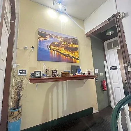 Casa Augusta 2 Hostel
