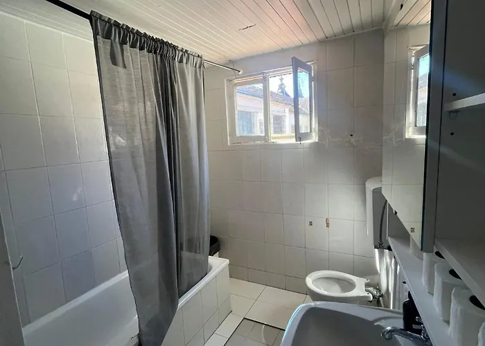 Casa Augusta 2 Hostal Braga