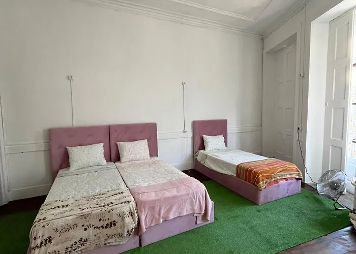 Hostal Casa Augusta 2 *